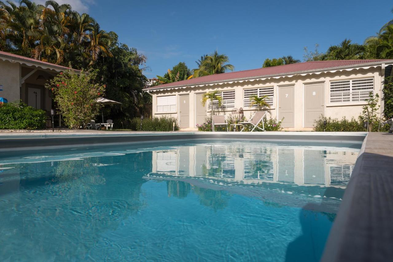 Hotel Les Bananiers Ле Госие Екстериор снимка